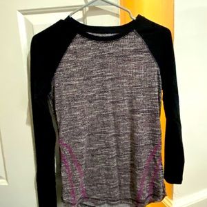 Long sleeve work out top!